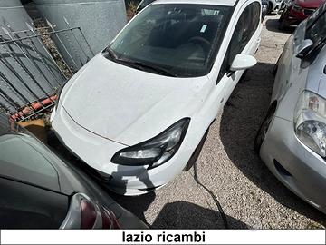 Ricambi opel corsa e bianca