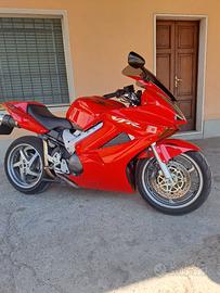 Honda VFR 800 VTECH