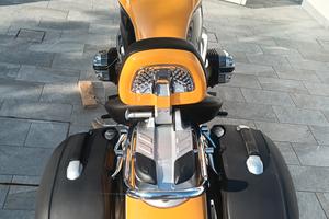 BMW R1200C Indipendent FMI