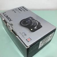 PANASONIC LUMIX GF3K con obbiettivo LUMIX