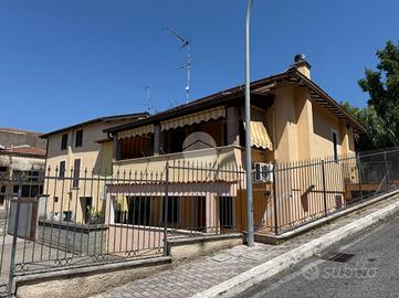 PORZIONE DI BIFAMILIARE A PALESTRINA
