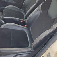 sedili usati renault clio 4 serie