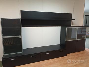 sotto costo esposizione rinnovo locali