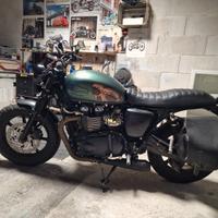 Triumph Bonneville - 2013