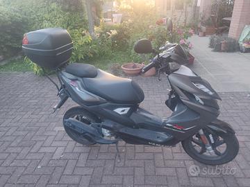 scooter 50 Aerox Yamaha condizioni ottime 