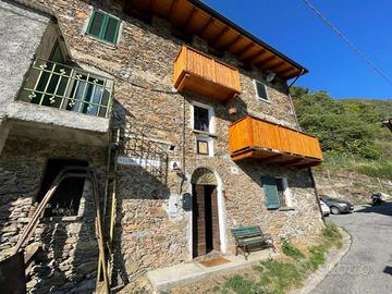 Casa indipendente di 111 m² con 4 locali a Tartano