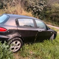 Alfa romeo 147. 1.9jtdm   150 cv