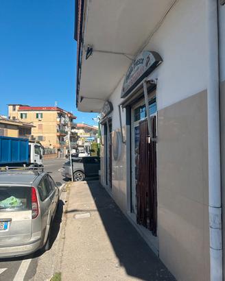 Vendita ATTIVITÀ COMMERCIALE