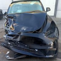 RICAMBI USATI AUTO TESLA Model Y Serie N.D 3D3, 4D