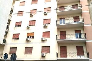 Noce/gppe crispi, comodo 4 vani e servizi