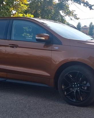 Ford edge st line  
