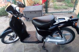 Aprilia Scarabeo 50 2T – Anno 1999