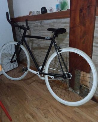 Bicicletta bebikes beclick single speed 27 nuova