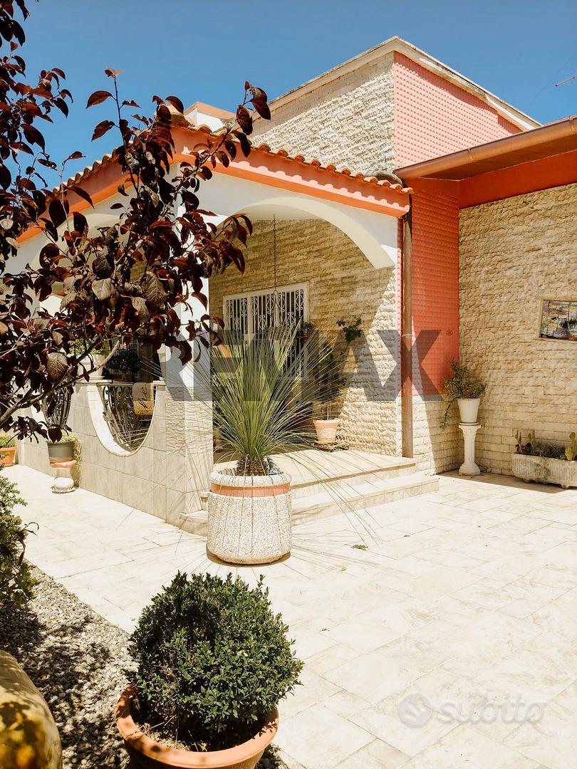 Casa – Noicattaro, Città Giardino - Vista 2