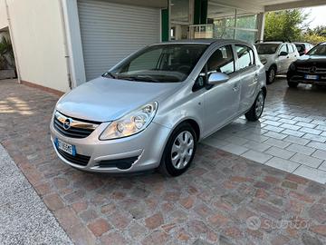 Opel Corsa 1.2 Neopatentati