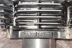 Cilindro e pistone TT 600 59x 