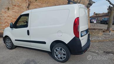 Doblo metano 3 posti