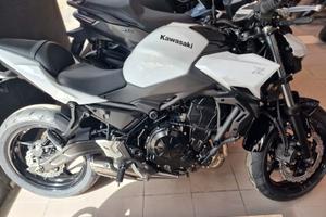 KAWASAKI Z 650 2026 PRONTA CONSEGNA