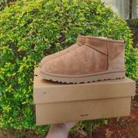 Stivaletti UGG Classic Mini da donna 39