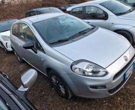 Fiat Punto 1.2 8V EVO Anno 2014 150.000 euro6