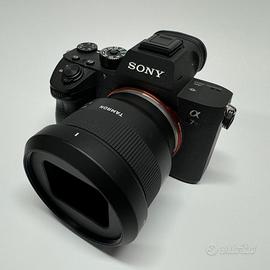 SONY A7 RIII + Obiettivo Tamron 35mm f/2.8 Di III