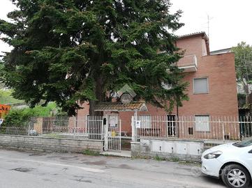 3 LOCALI A SAN VITO ROMANO
