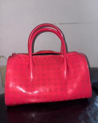 Borsa a mano..