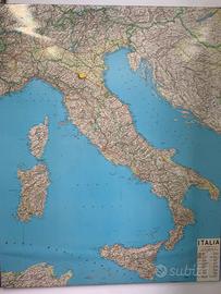 Cartina geografica magnetica in metallo