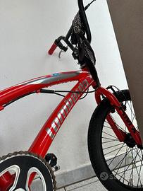 bicicletta bmx