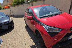 Aygo 1.0 connect  automatica