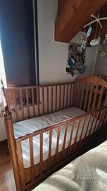 Lettino Pali con materasso 125x65