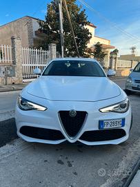 Alfa Giulia 2.2 Q4 veloce full optional
