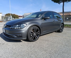 VW golf 7.5 1.6 TDI Virtual Cockpit