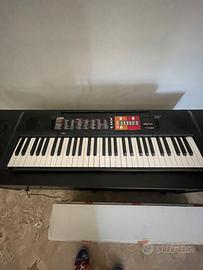 Tastiera YAMAHA