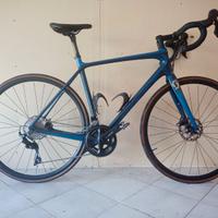 Bici strada Scott Addict 20