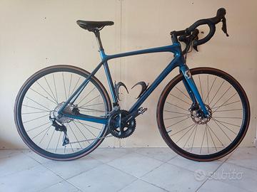 Bici strada Scott Addict 20