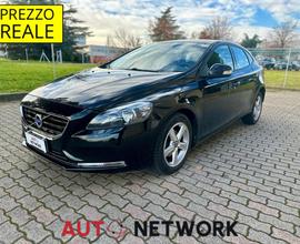 VOLVO V40 D2 1.6 Momentum