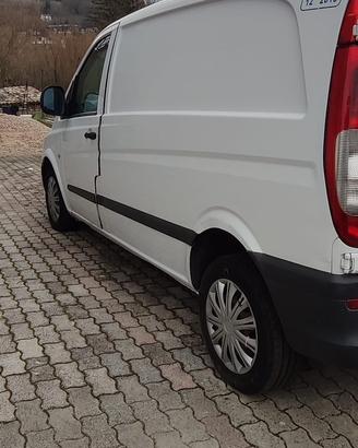 Mercedes Vito 115 coibentato