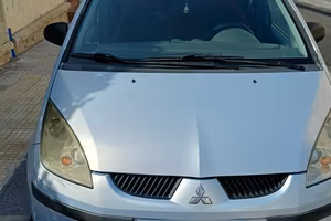 MITSUBISHI COLT 