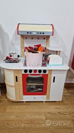 Cucinetta per bambini con accessori