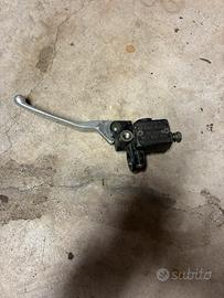 Pompa freno sx piaggio vespa gt gts
