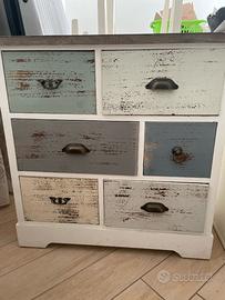 Mobiletto con cassetti shabby