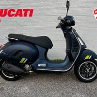 Piaggio Vespa 300 GTS super - 2024