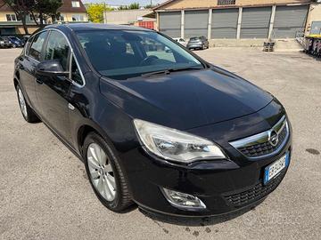 OPEL Astra 1.7 CDTI 125CV 5pCosmo senza nessun l