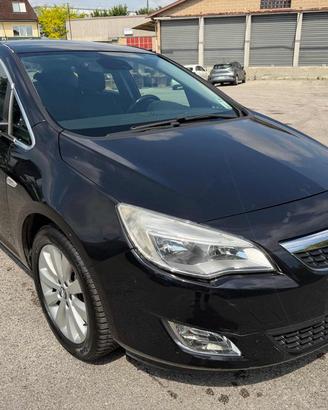 OPEL Astra 1.7 CDTI 125CV 5pCosmo senza nessun l