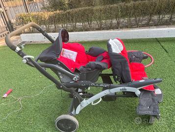 Passeggino gemellare con ovetti