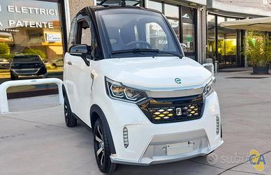 AUTO ELETTRICA SENZA PATENTE