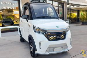 AUTO ELETTRICA SENZA PATENTE