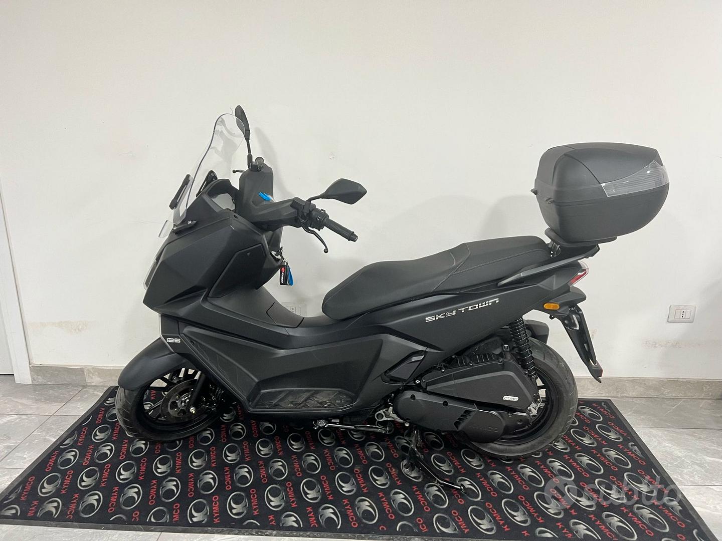 Moto Kymco Sky Town Subito Scooter 125 Subito LAMBERTI MOTO E