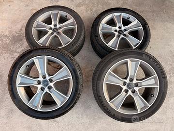 4 CERCHI IN LEGA ORIGINALI AUDI Q2 + GOMME